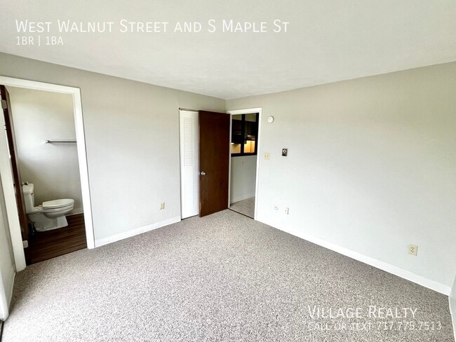 Building Photo - 86 W Walnut St