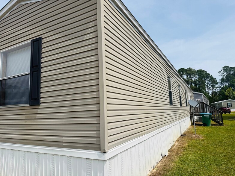 Building Photo - 2101 Ladnier Rd