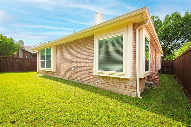 Building Photo - 3793 Waterford Dr