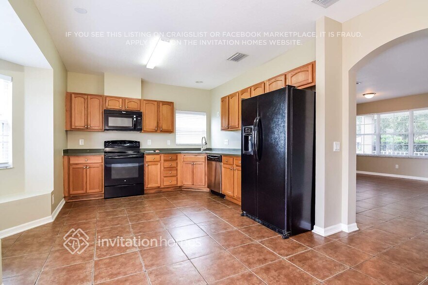 Building Photo - 36111 Shady Bluff Loop
