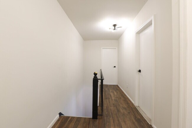 Building Photo - Welcome Home!