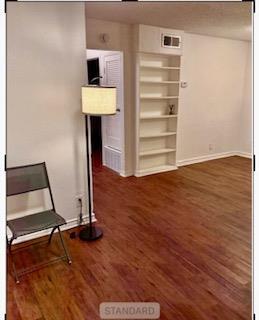 Building Photo - 2401 Manor Rd