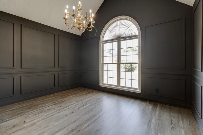 Building Photo - 402 Plantation Pointe Dr