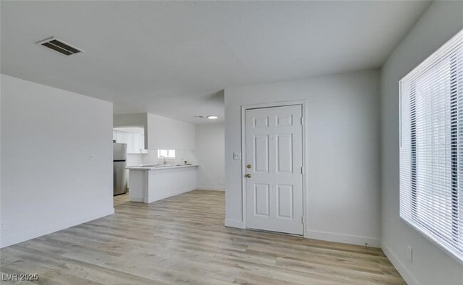 Building Photo - 6932 Kilgore Dr
