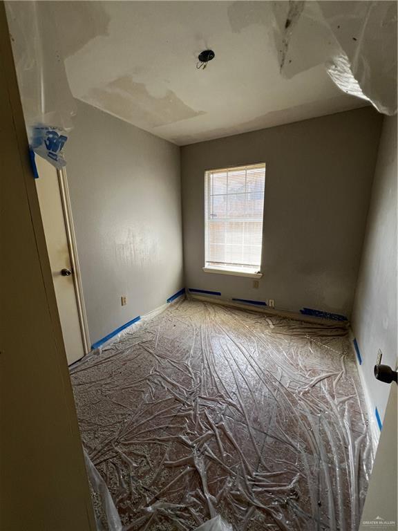 Building Photo - 20 Capri St