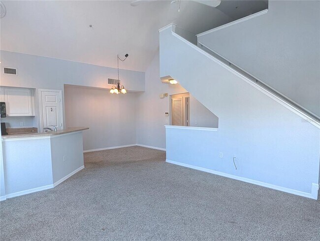 Building Photo - 5611 Bidwell Pkwy