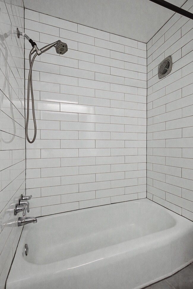 Building Photo - 116 Harding Pl