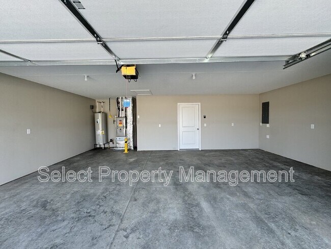 Building Photo - 12702 Towcester Court