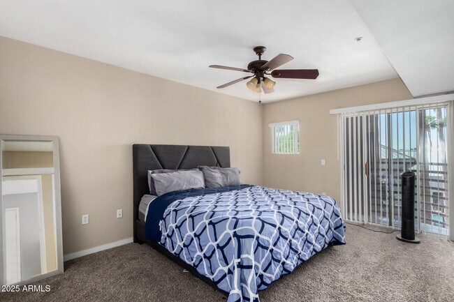 Building Photo - 3633 N 3rd Ave