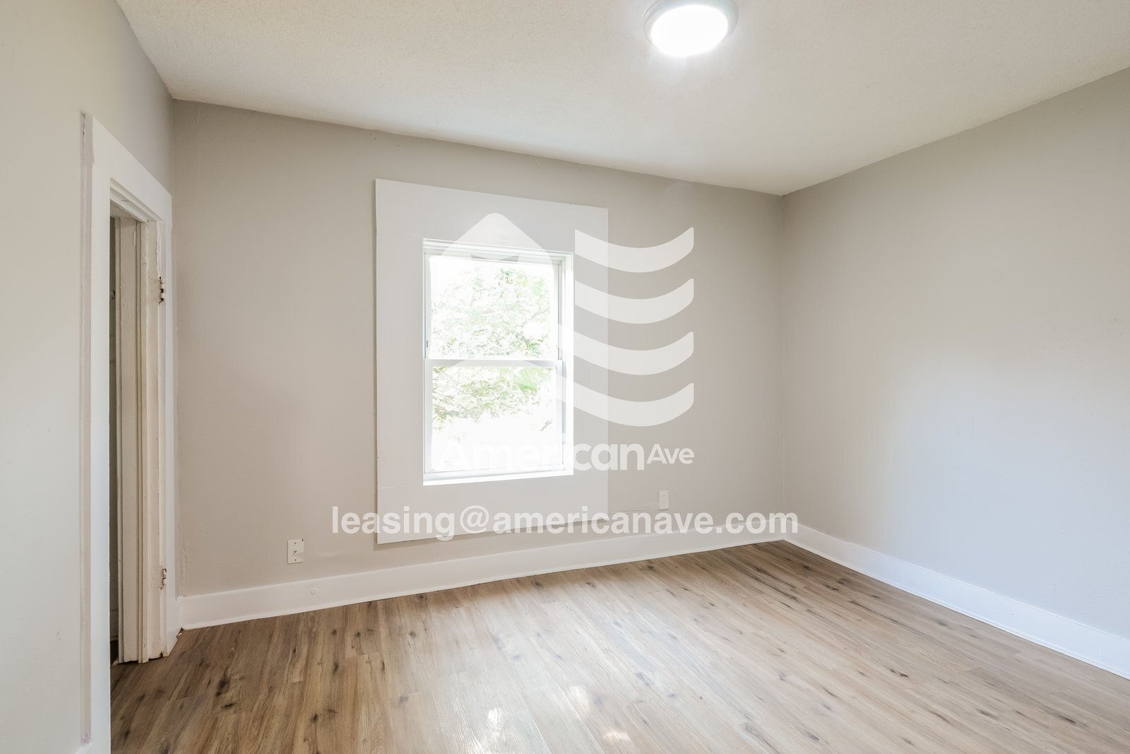 Building Photo - 307 N Denny St