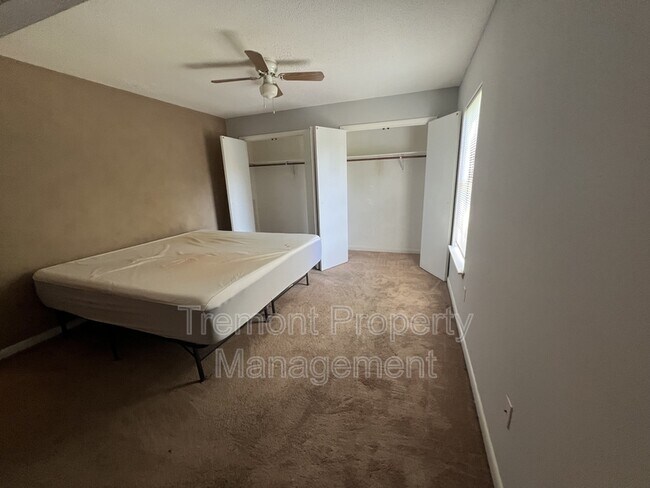 Building Photo - 8713 Millard Lee Ln