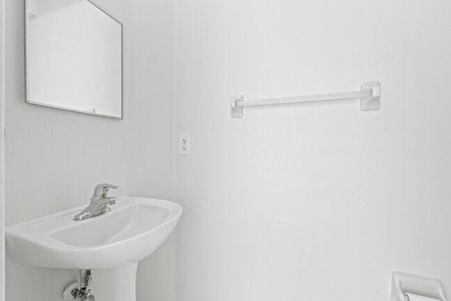 Building Photo - 1214 Sweet Violet Ct