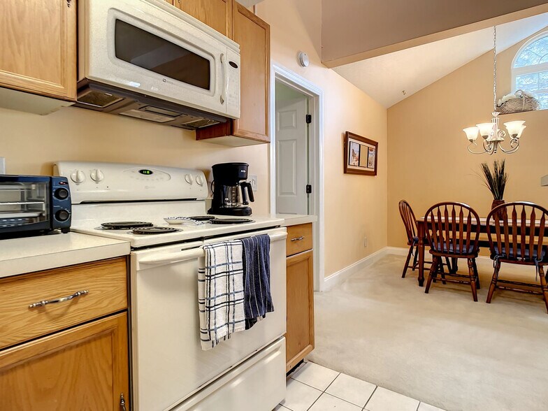 Building Photo - 861 Windover Ct