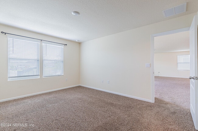 Building Photo - 3474 Cliffside Way