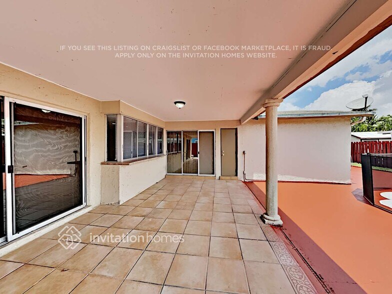 Building Photo - 1041 NW 89th Terrace