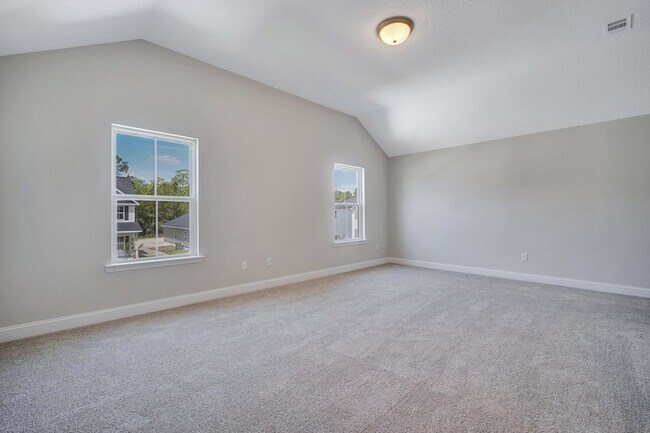 Building Photo - 88 Fridley Ln