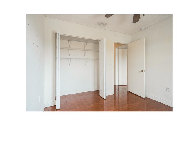 Building Photo - 11605 SW 147th Terrace