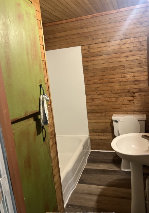 Building Photo - 136 Kellum Dr