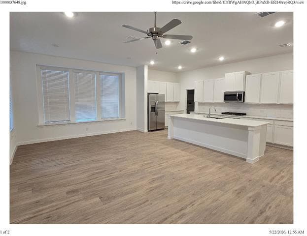Building Photo - 1333 Armitage Wy