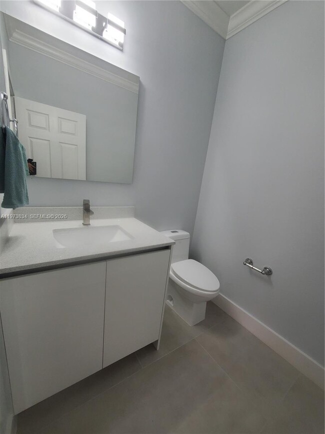 Building Photo - 1527 Winterberry Ln