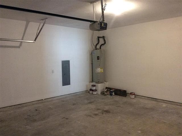 Building Photo - 4811 Henry St