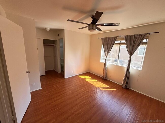 Building Photo - 3525 Caminito Carmel Landing