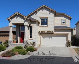 Building Photo - Stunning 3 bedroom home!