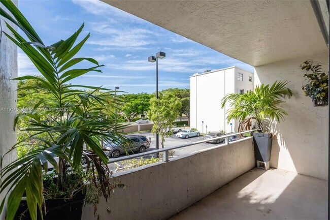 Building Photo - 7785 SW 86th St