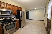 Building Photo - Beautiful 3 BD Home Available Soon!
