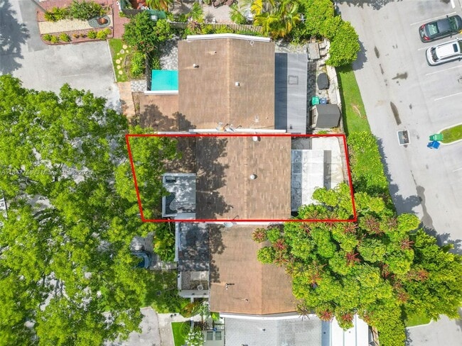 Building Photo - 6608 SW 114th Ave