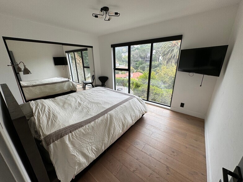 Building Photo - 2795 Woodshire Dr