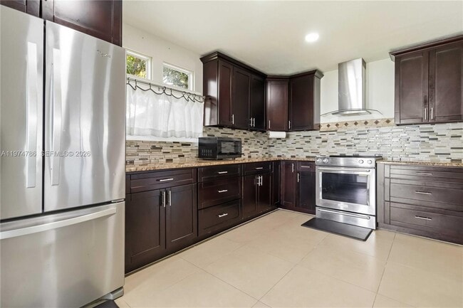 Building Photo - 5616 NW 48th Way