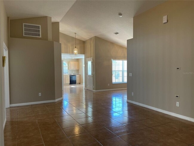 Building Photo - 3017 Rollman Rd