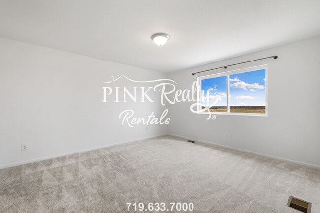 Building Photo - 8033 Buffalo Horn Dr