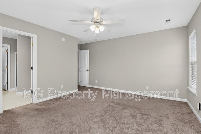 Building Photo - 16223 Circlegreen Dr
