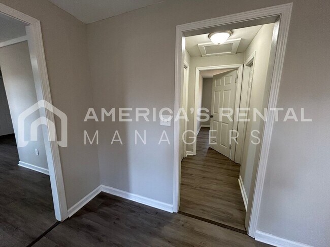 Building Photo - MOVE IN SPECIAL!!! - Home for rent in Adamsville! - Sign a lease by 5/31/26 to get ONE MONTH FREE!!!