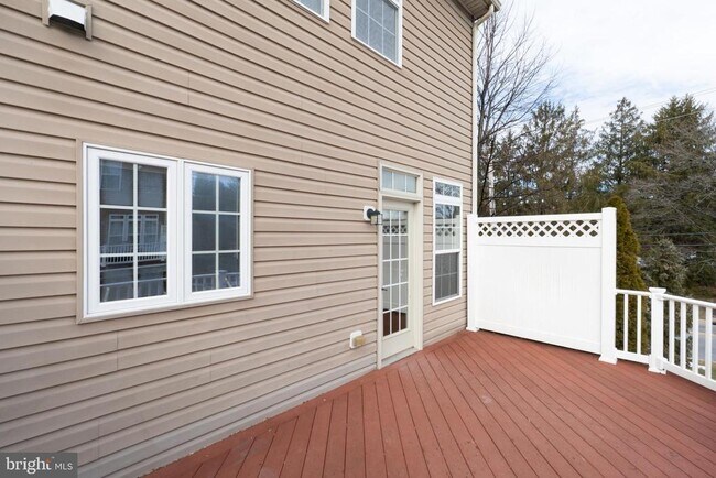 Building Photo - 4815 Portsmouth Rd