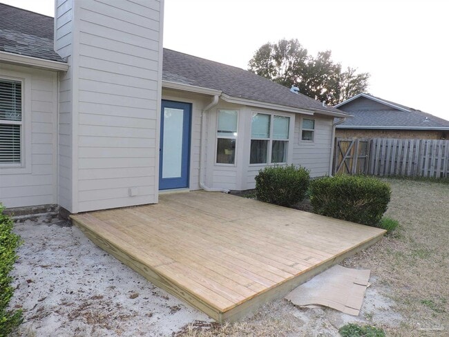 Building Photo - 3890 Sail Wind Dr