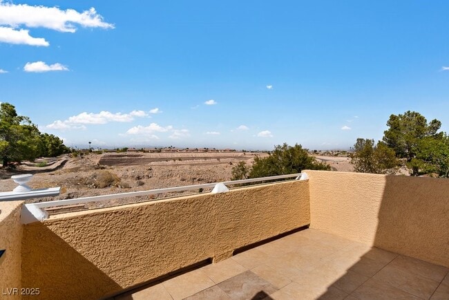 Building Photo - 8594 Lambert Dr