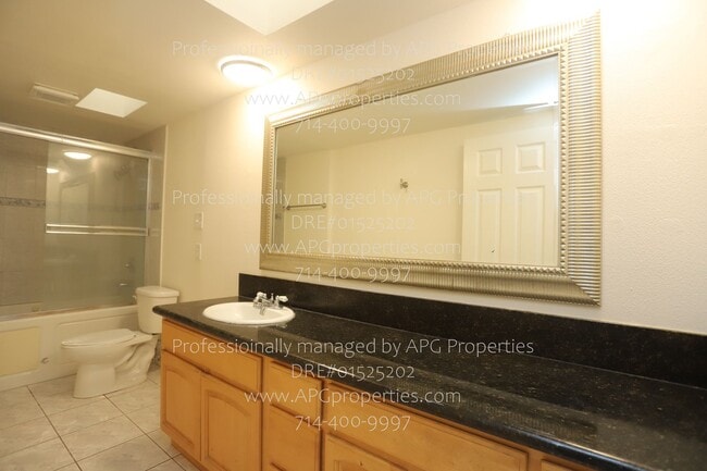 Building Photo - 17679 San Vicente St