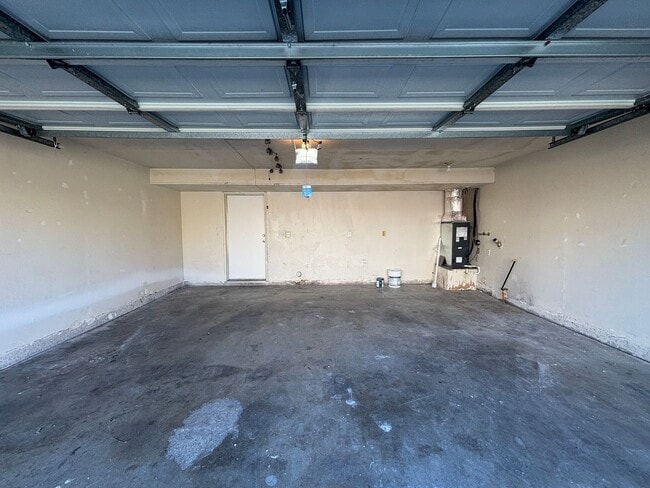 Building Photo - 43941 18th Street E