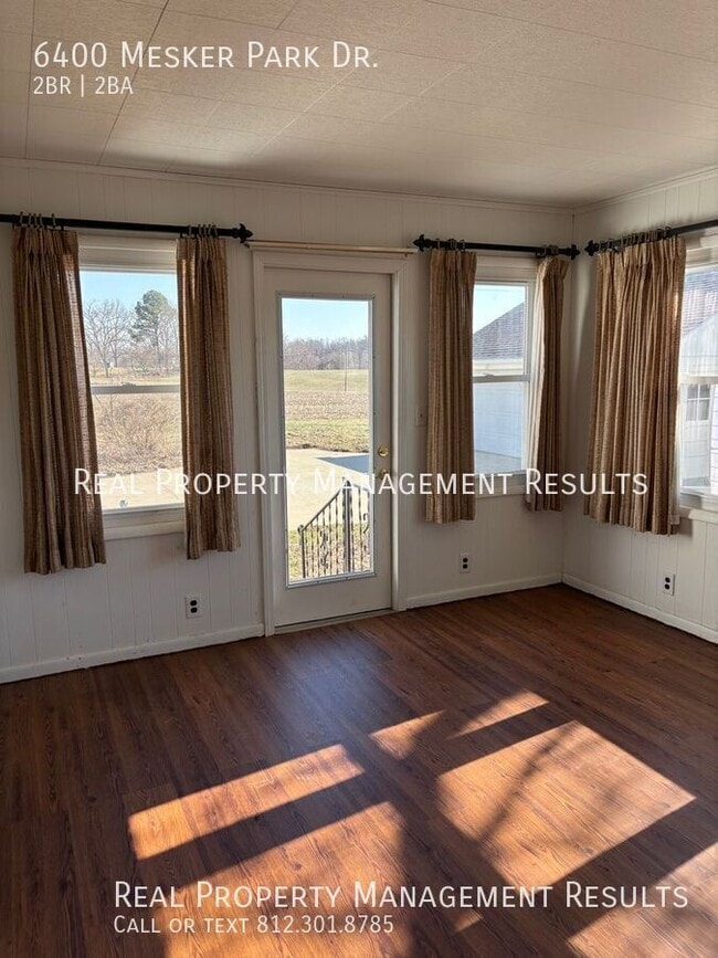 Building Photo - 6400 Mesker Park Dr