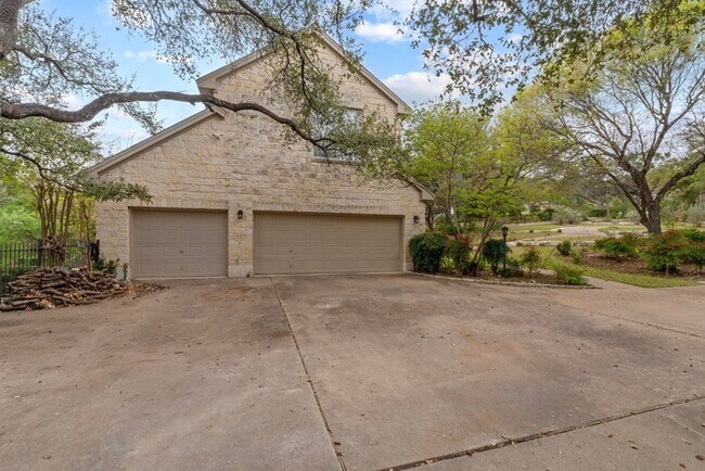 Building Photo - 5305 Cuesta Verde