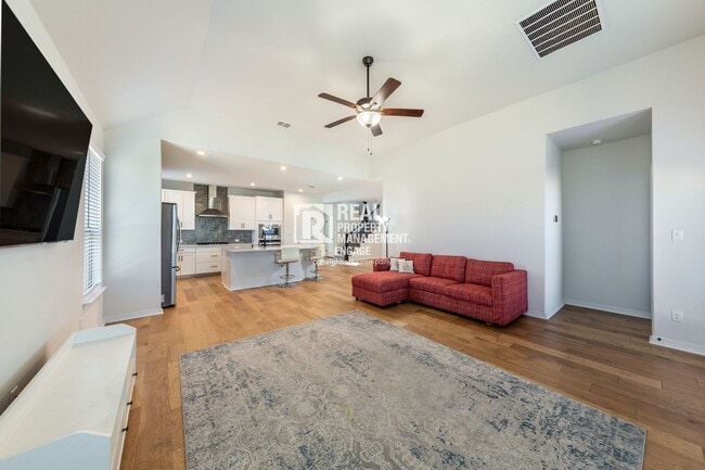 Building Photo - 2105 Bonavista Wy