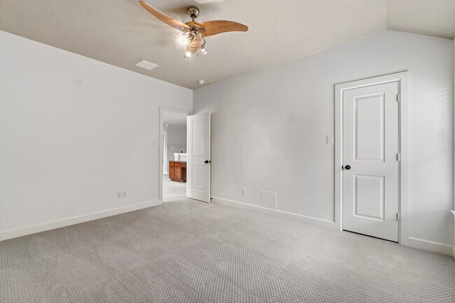 Building Photo - 27 N Arrow Canyon Cir