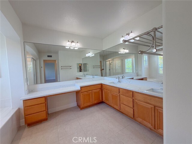 Building Photo - 82 Laurelhurst Dr