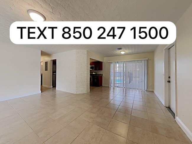 Building Photo - 6970 SW 25th St