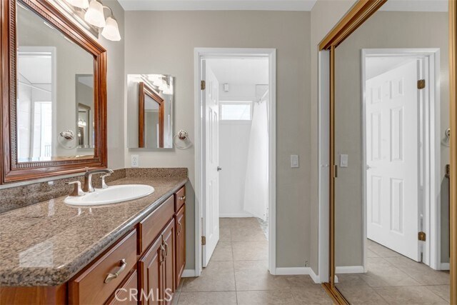 Building Photo - 551 S Paseo Lucero
