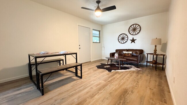 Building Photo - The Graduate Apartments