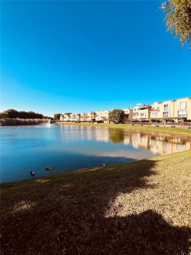 Building Photo - 380 NW 85th Pl